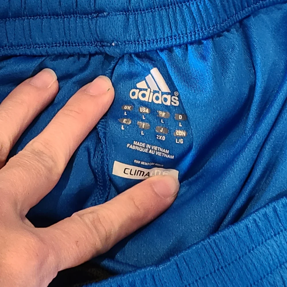 🦔Adidas Climalite Basketball shorts🌻